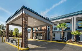 Quality Inn Simpsonville Sc 2*